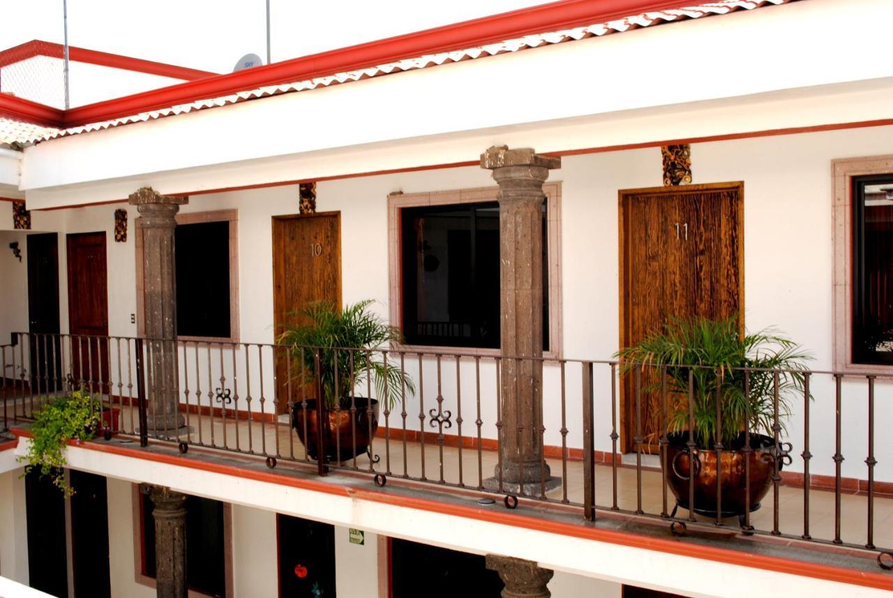 Hotel Maya 2012 Amacuzac Buitenkant foto